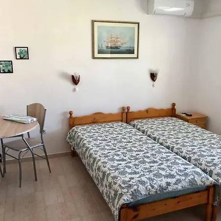 студиа мансарда ненови شقة *